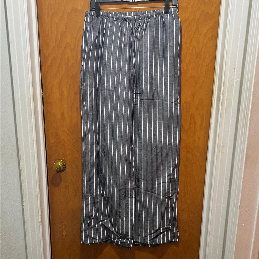H&M Women's Linen Gray Striped Trousers